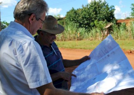 Prefeitura de Aral Moreira retoma obras de asfalto no Jardim Ouro Verde