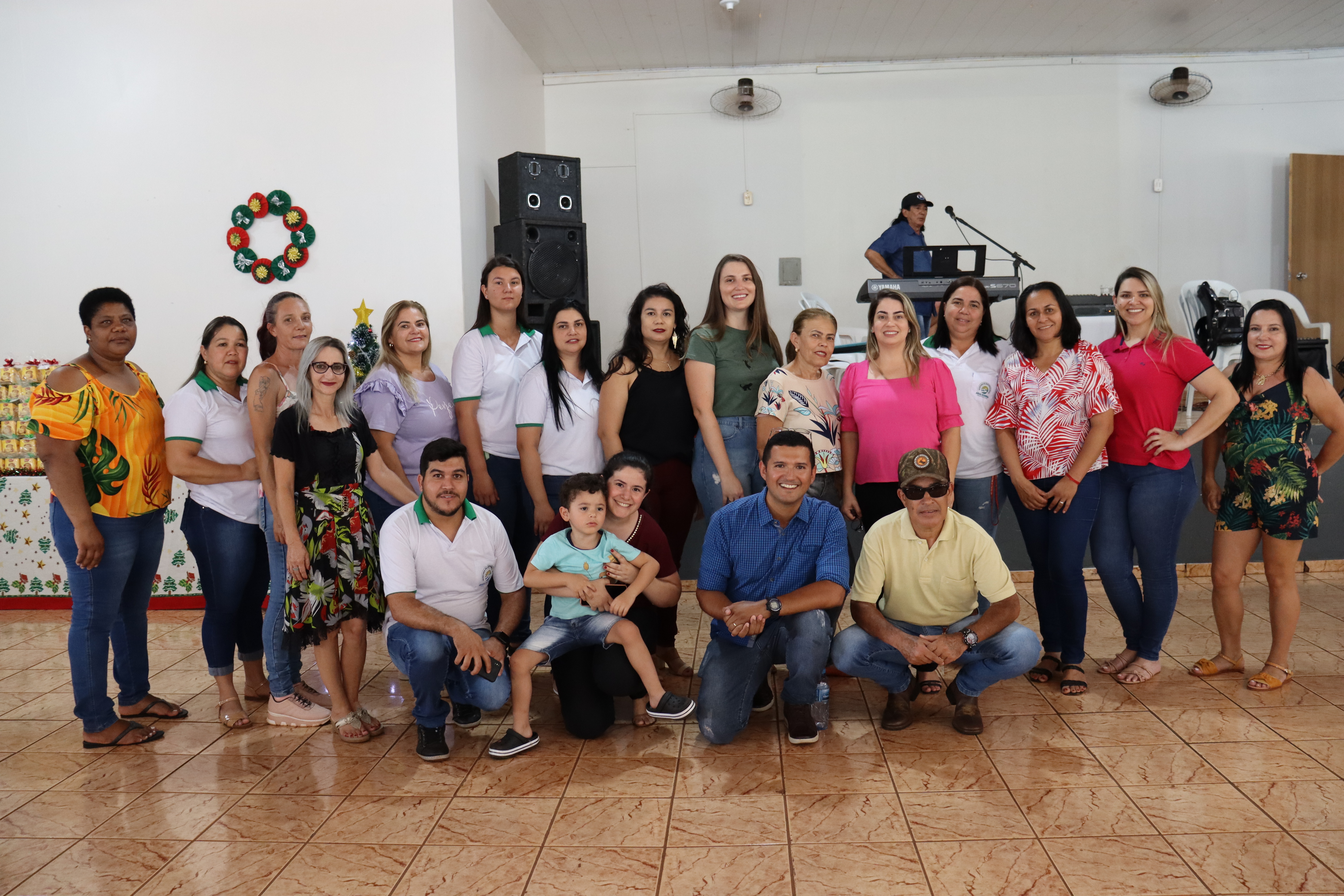 Parte da equipe da Secretaria Municipal de Assist&ecirc;ncia Social de Aral Moreira.