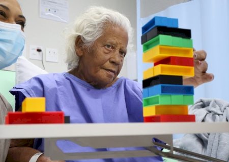 HR de Dourados inicia estimulação neurocognitiva sensorial como prática de cuidado na UTI Adulto